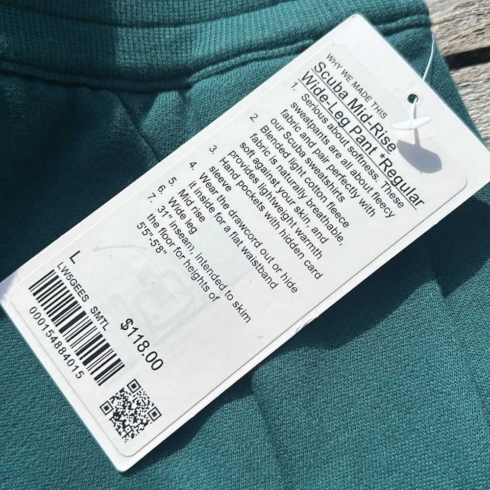 lululemon athletica Women's Wide Leg Pants in Teal Green - Picture 3 of 7